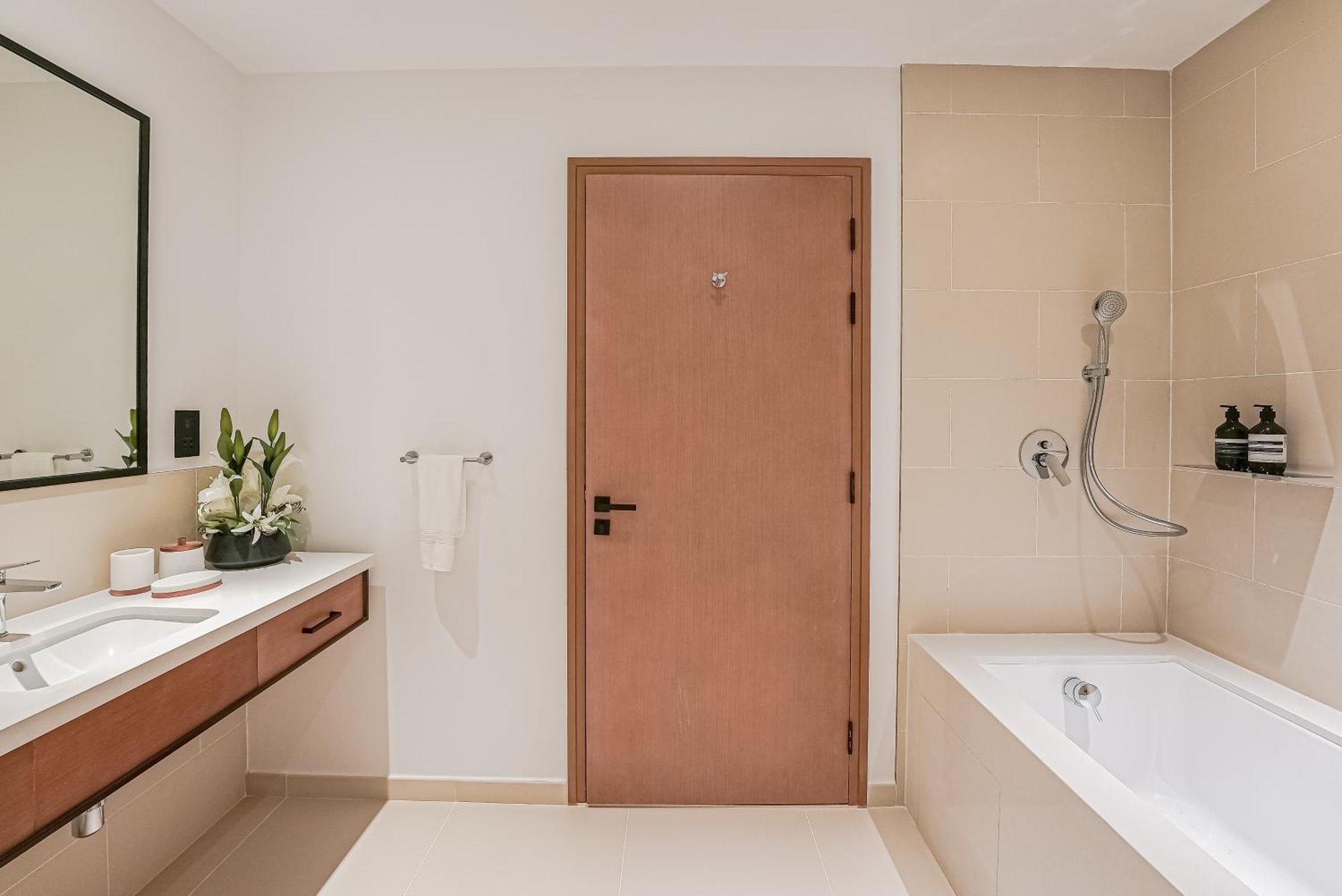 Ferienwohnung Modern 2Br High Floor Haven In Vida Dubai Marina Exterior foto